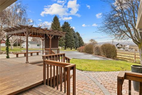 1231 Clerf Road Ellensburg WA 98926