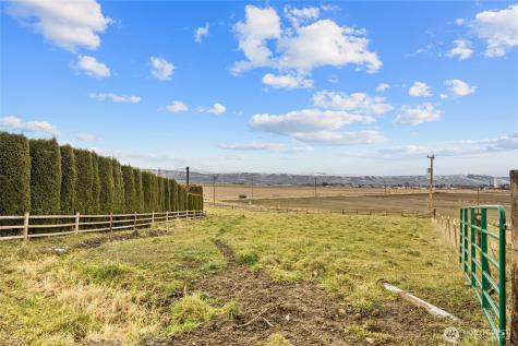 1231 Clerf Road Ellensburg WA 98926