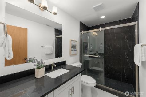 14508 6th Avenue NE Shoreline WA 98155