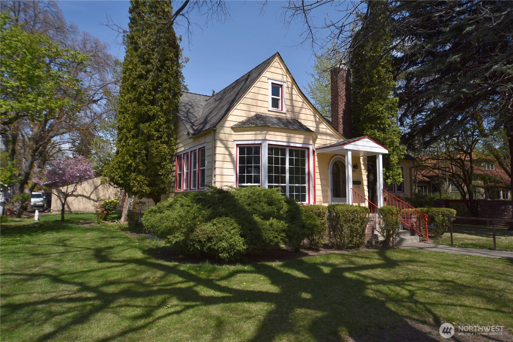 107 W 9th Avenue Ellensburg WA 98926