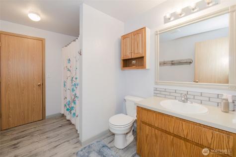 4329 SW Weyers Lane Port Orchard WA 98367
