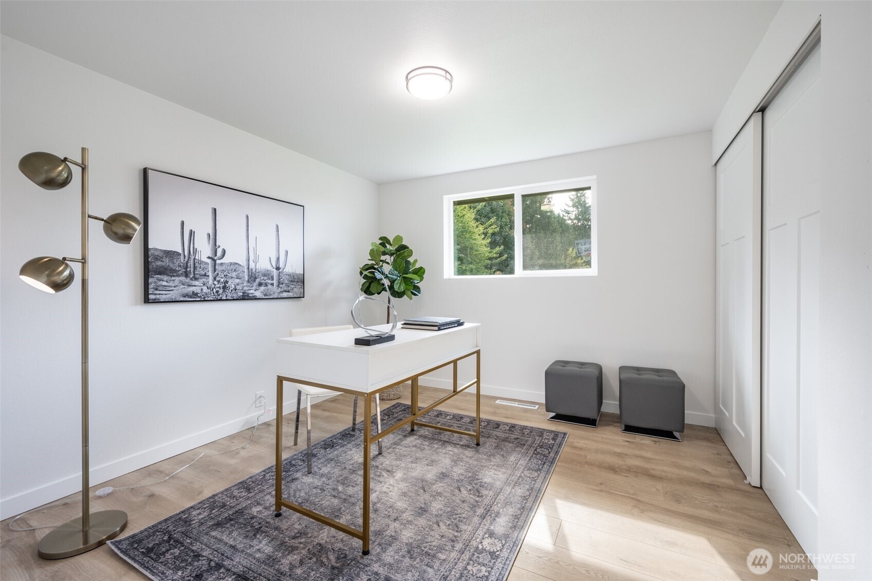 29004 18th Avenue S Federal Way WA 98003
