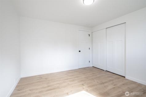 29004 18th Avenue S Federal Way WA 98003