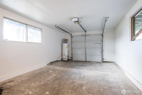 29004 18th Avenue S Federal Way WA 98003