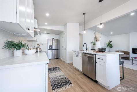29004 18th Avenue S Federal Way WA 98003