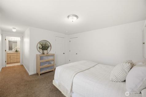 12307 42nd Drive NE Marysville WA 98271