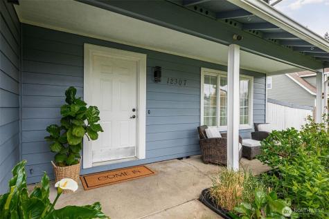 12307 42nd Drive NE Marysville WA 98271