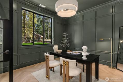 9473 Springwood Avenue NE Bainbridge Island WA 98110