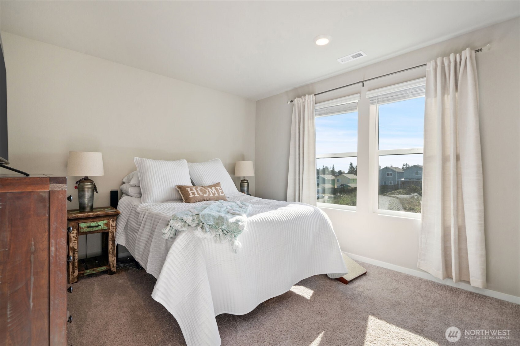949 Tetherow Street Bremerton WA 98310