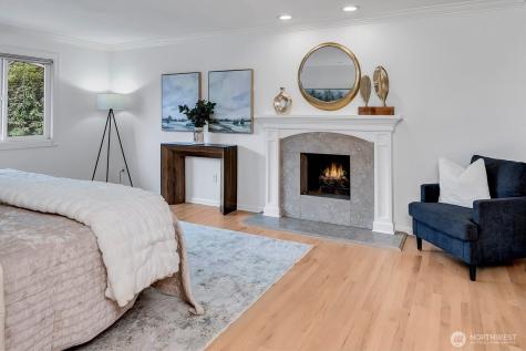 53 Cascade Key Bellevue WA 98006
