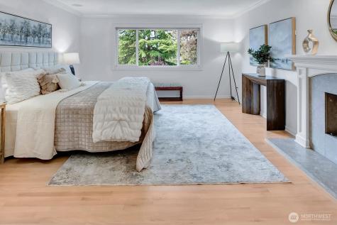 53 Cascade Key Bellevue WA 98006