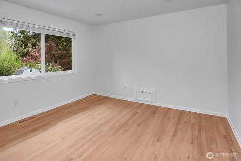 53 Cascade Key Bellevue WA 98006