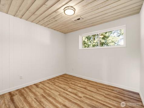 12570 SE 70th Street Newcastle WA 98056