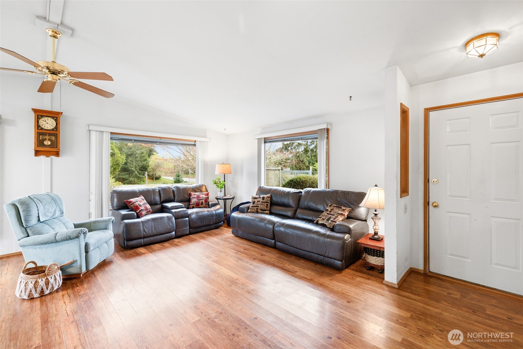 31 Bon Jon View Way Sequim WA 98382