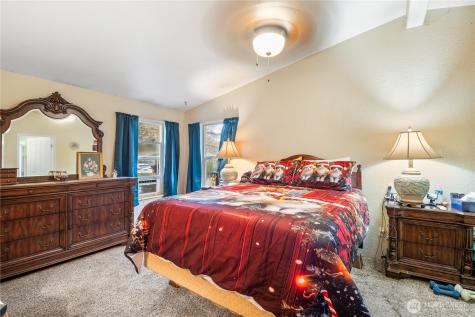 16501 4th Avenue Court E Spanaway WA 98387