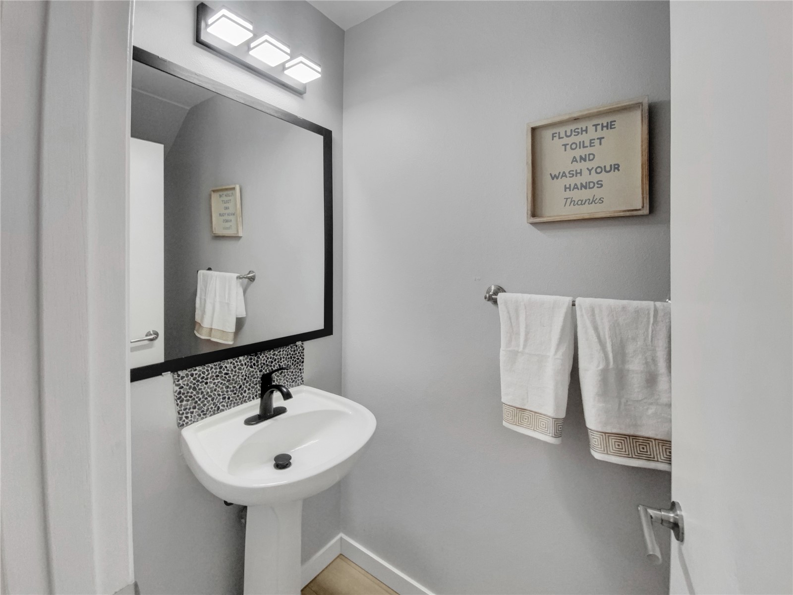 6242 71st Avenue Ct W University Place WA 98467