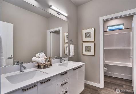 36508 SW 3rd Place Federal Way WA 98023