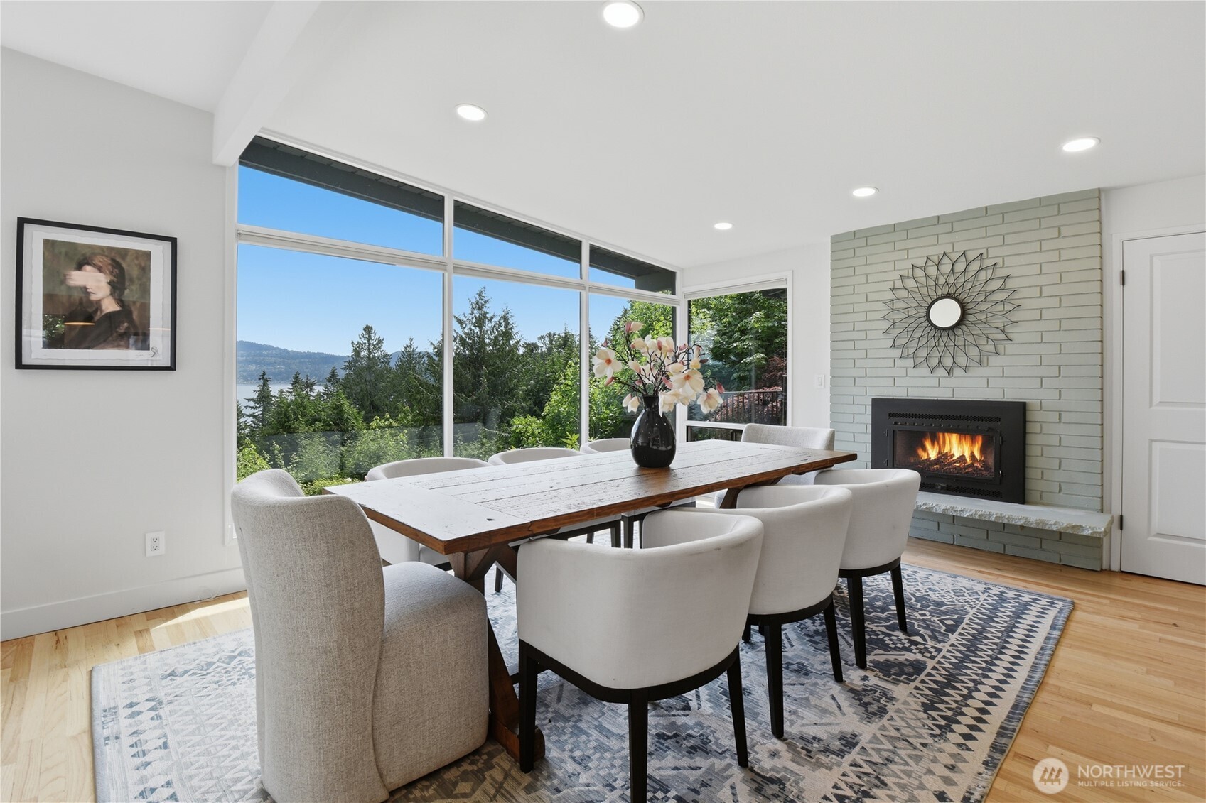 639 W Lake Sammamish Parkway NE Bellevue WA 98008