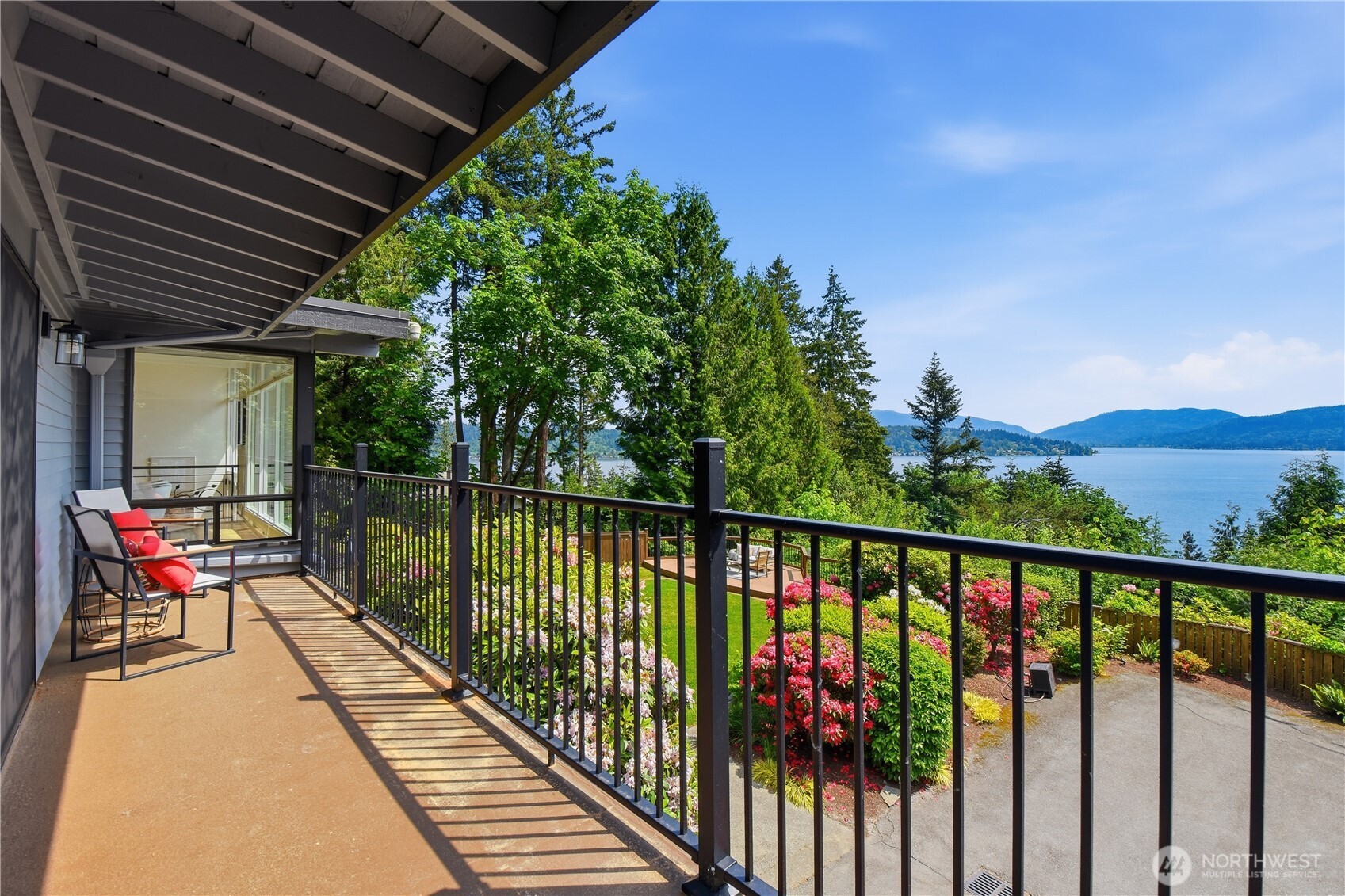 639 W Lake Sammamish Parkway NE Bellevue WA 98008