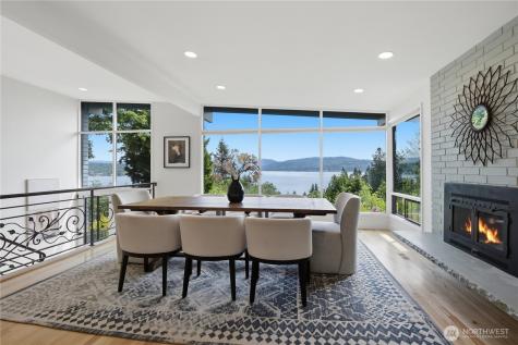 639 W Lake Sammamish Parkway NE Bellevue WA 98008