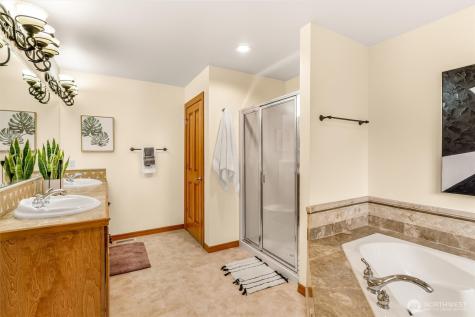 11525 52nd Avenue SE Everett WA 98208