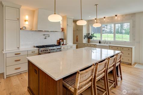 242 Cornerstone Lane Woodland WA 98674