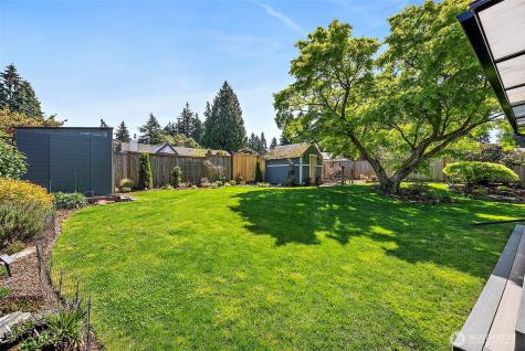 30022 6th Avenue SW Federal Way WA 98023