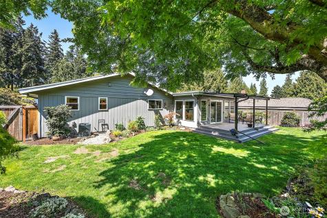 30022 6th Avenue SW Federal Way WA 98023