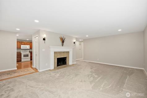30022 6th Avenue SW Federal Way WA 98023