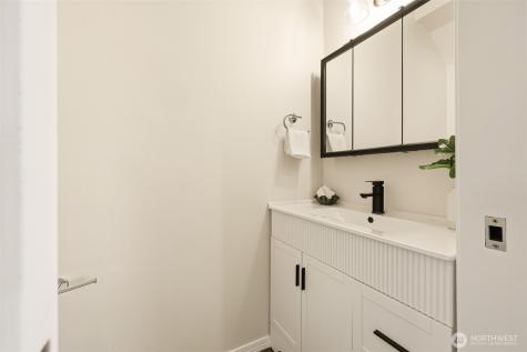 8847 9th Avenue SW Seattle WA 98106
