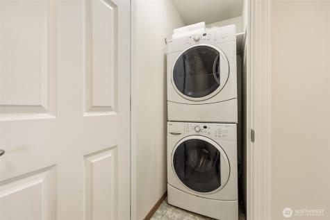 8847 9th Avenue SW Seattle WA 98106