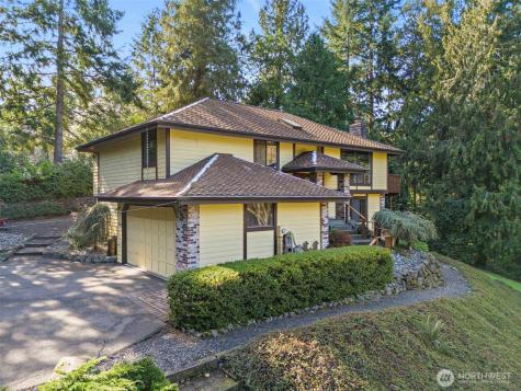 7861 University Point Circle NE Bremerton WA 98311