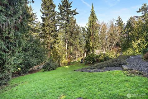 7861 University Point Circle NE Bremerton WA 98311