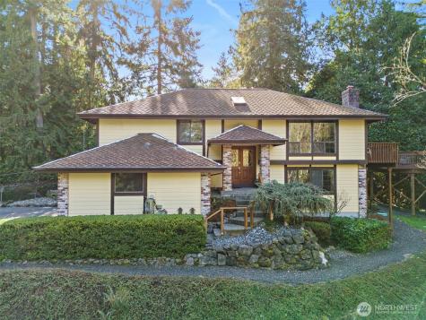 7861 University Point Circle NE Bremerton WA 98311