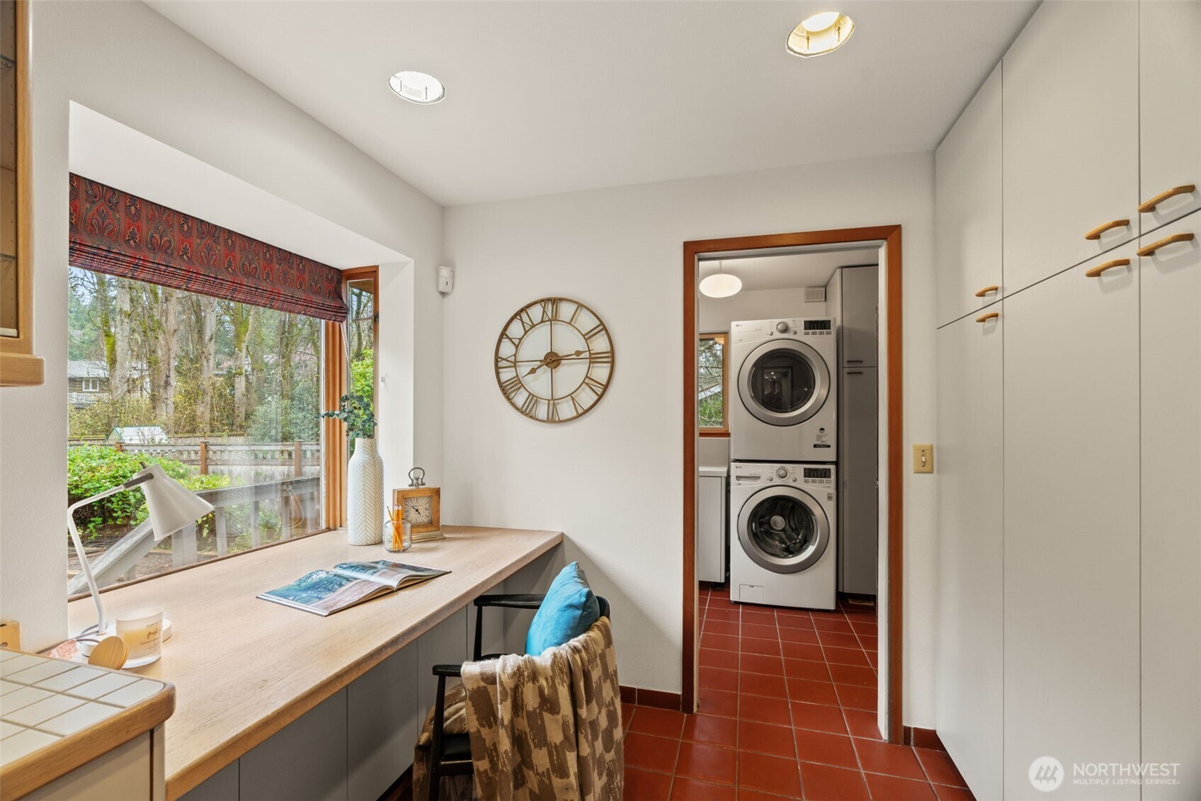 23312 Robin Hood Drive Edmonds WA 98020