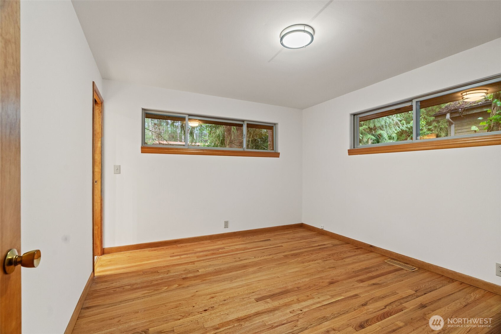 23312 Robin Hood Drive Edmonds WA 98020