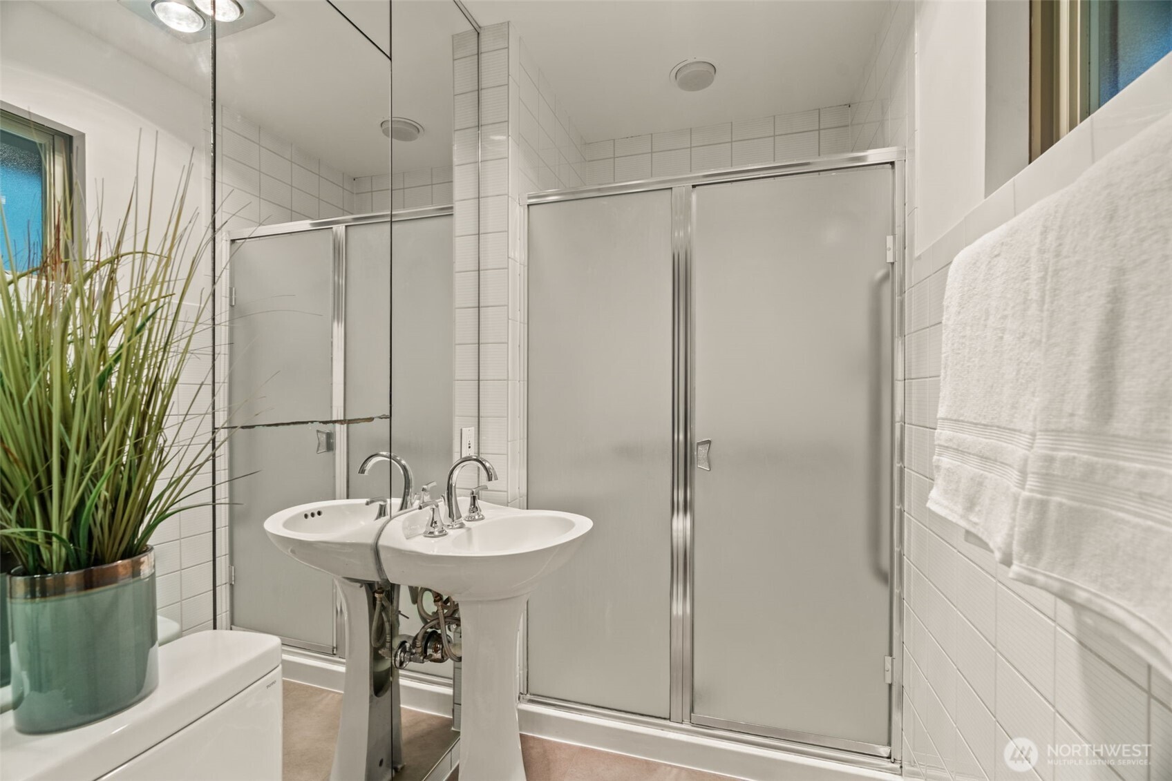 23312 Robin Hood Drive Edmonds WA 98020