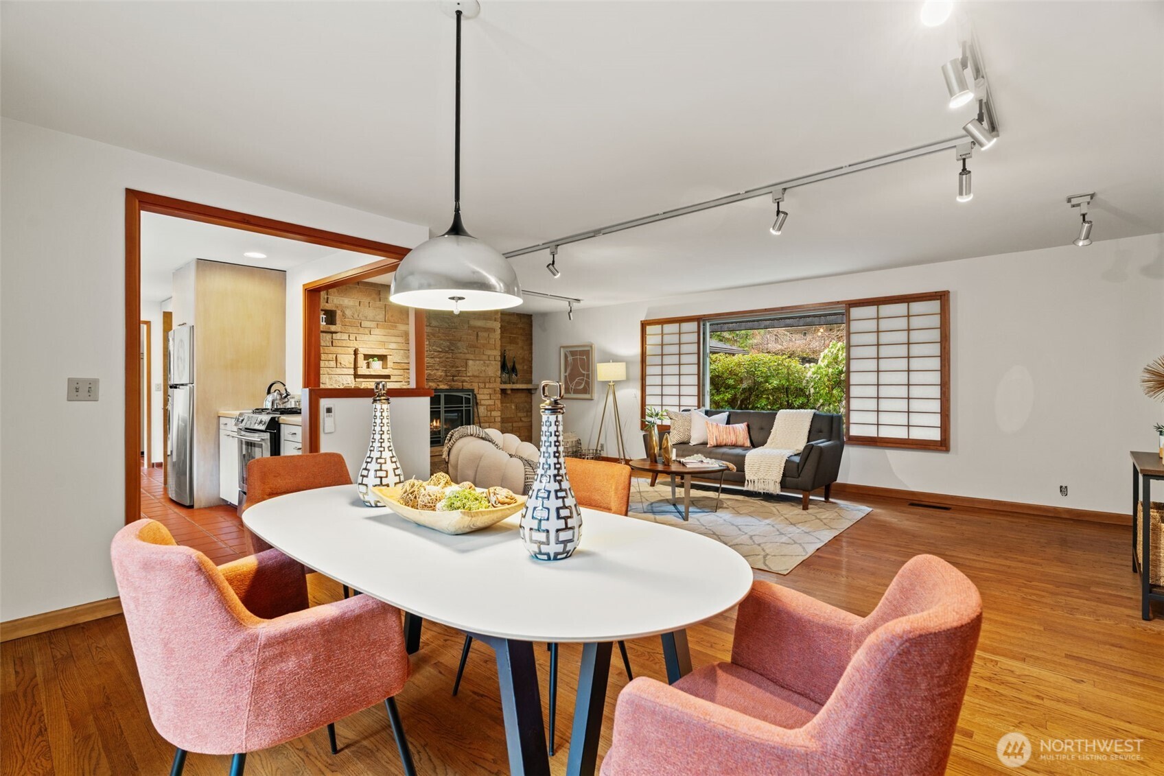 23312 Robin Hood Drive Edmonds WA 98020