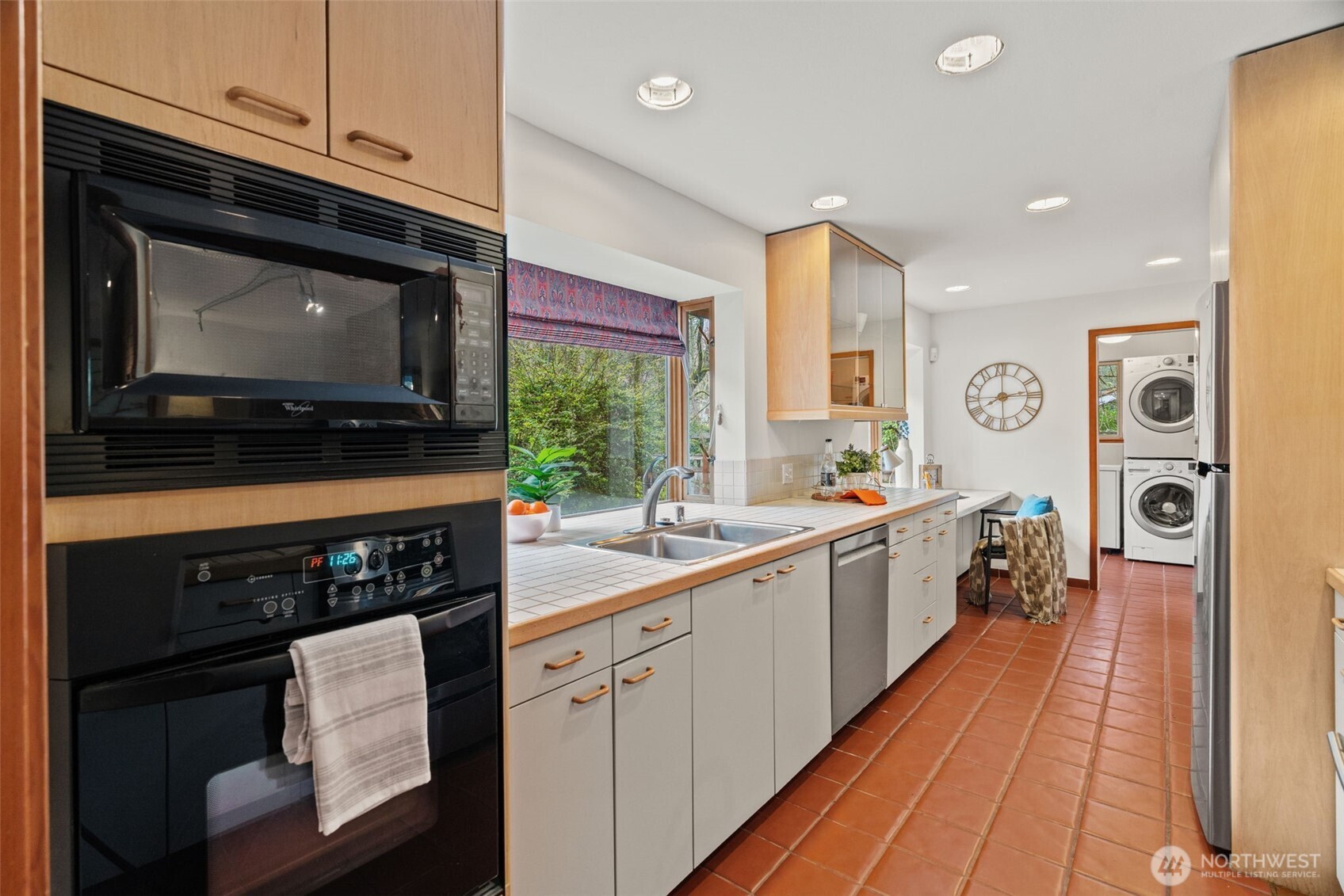 23312 Robin Hood Drive Edmonds WA 98020