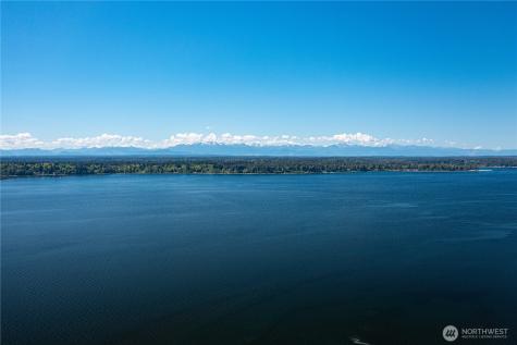 924 W Herron Boulevard NW Lakebay WA 98349