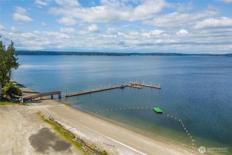 924 W Herron Boulevard NW Lakebay WA 98349