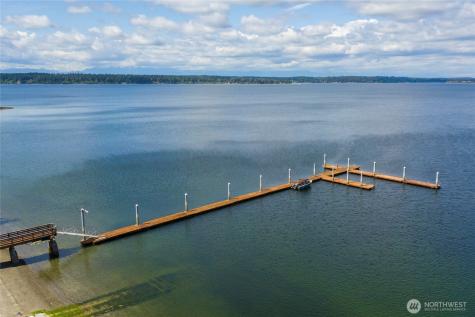 924 W Herron Boulevard NW Lakebay WA 98349