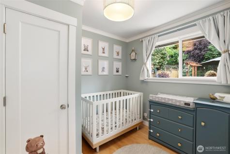 5250 45th Avenue SW Seattle WA 98136