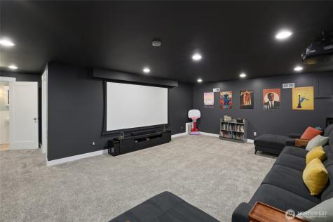 5250 45th Avenue SW Seattle WA 98136
