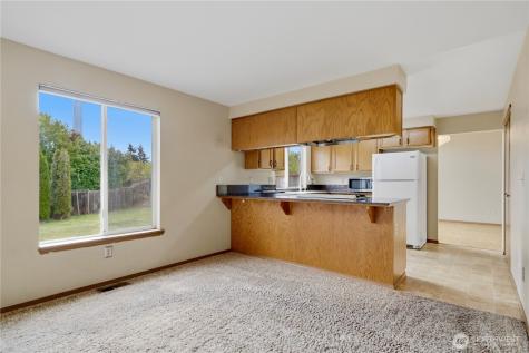 12402 107th Place NE Kirkland WA 98034