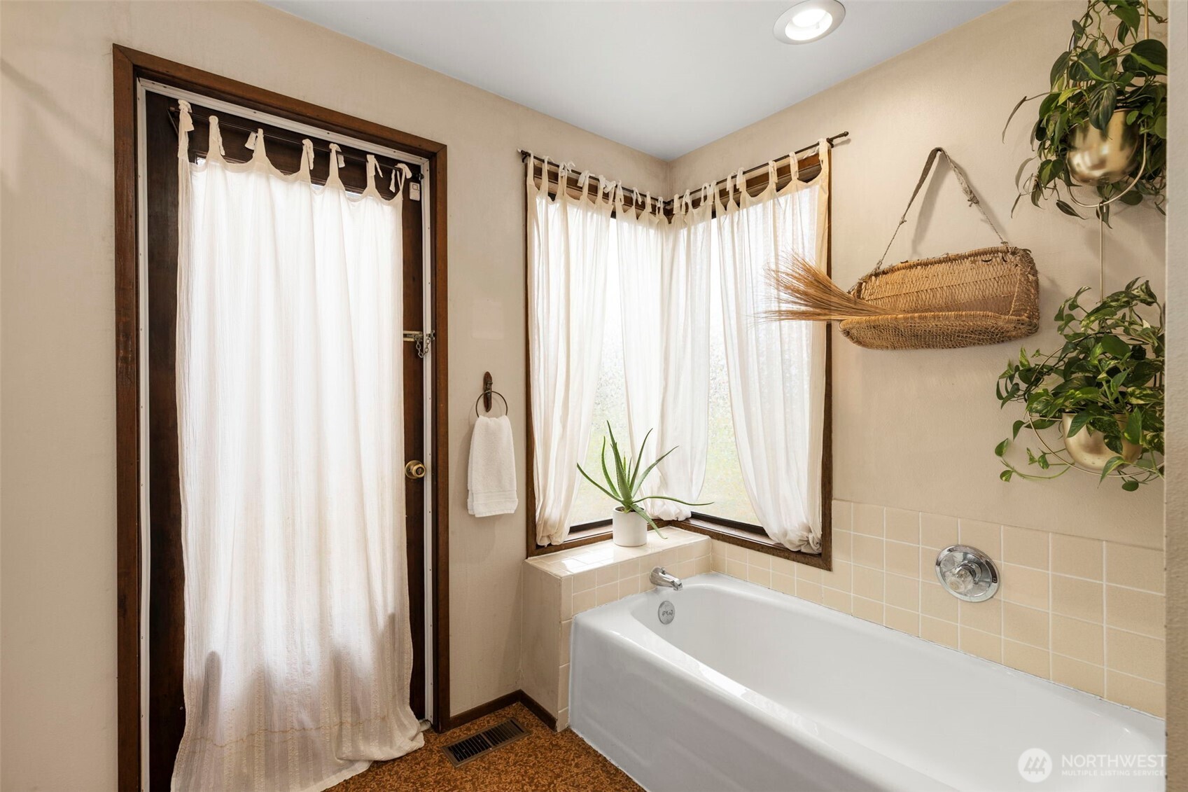 70 Twin View Drive Sequim WA 98382