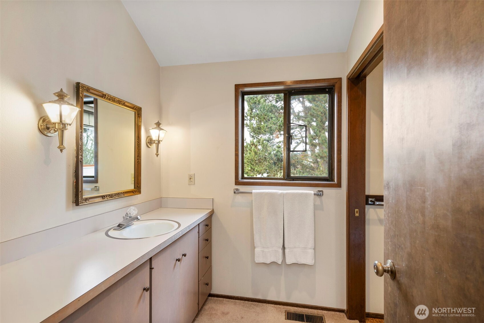 70 Twin View Drive Sequim WA 98382