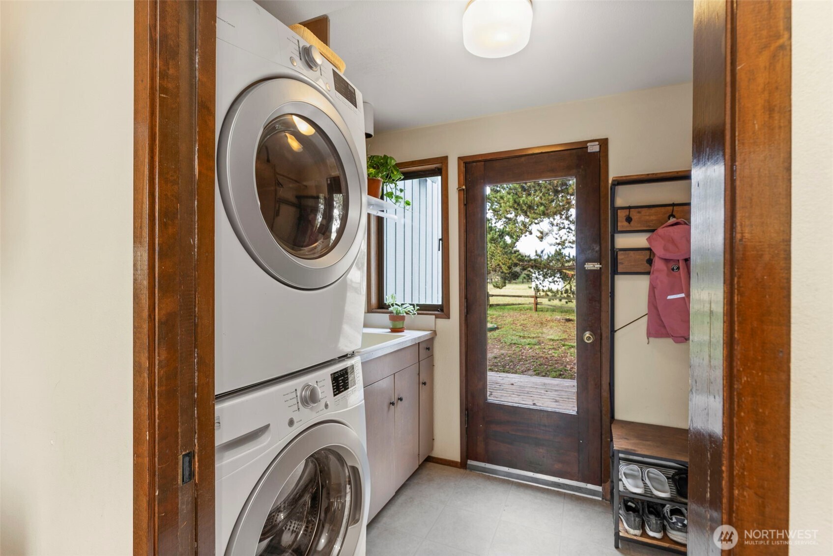 70 Twin View Drive Sequim WA 98382