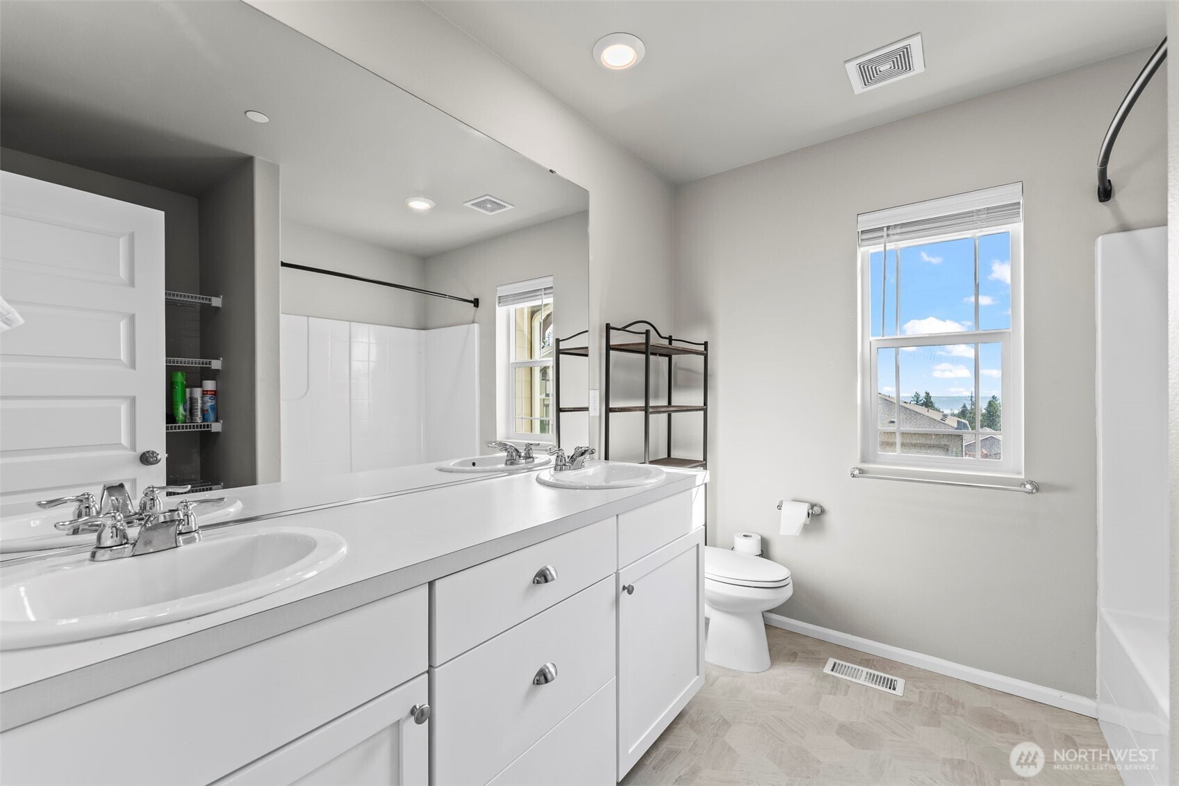 957 Timberline Avenue Bremerton WA 98312