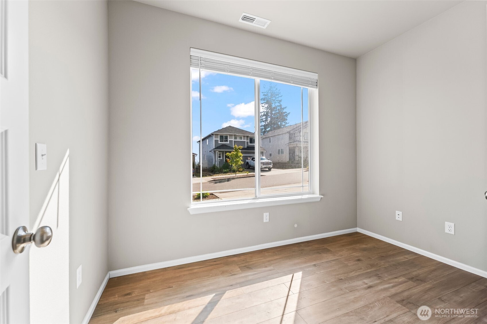 957 Timberline Avenue Bremerton WA 98312